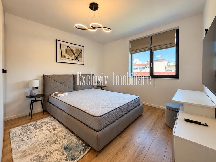 Apartament premium 3 camere | Faleza Nord - Vedere lac | Parcare privata
