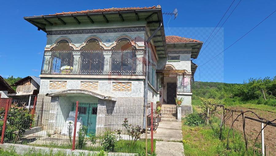 Casă individuală 4 camere de vânzare Băiculești Argeș Zona Rurală