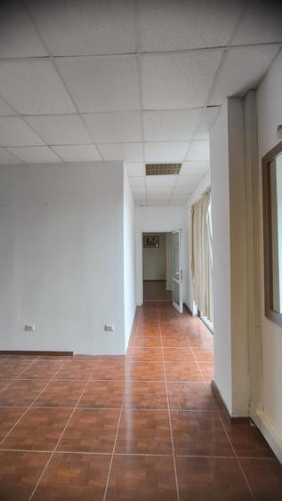 Zona Ghiroda, Spatiu comercial, ideal Birouri, Depozit