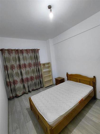 Garsoniera cu o camera balcon si loc de parcare zona Doamna Stanca