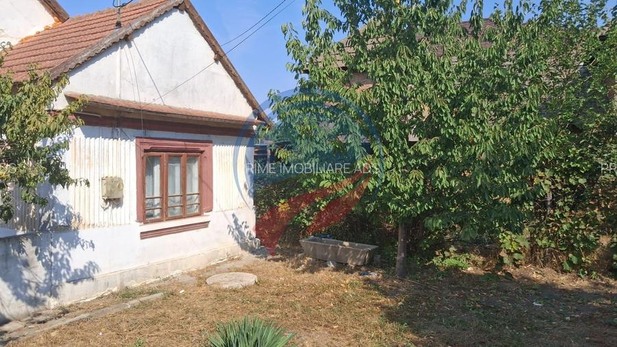 Casa 3 camere, teren 736 mp, de vanzare în Bailesti