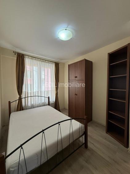 Apartament de închiriat, 3 camere, 68 mp, Zorilor zona Spitalul de Recuperare - 12