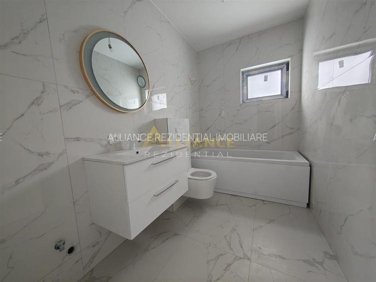 CASA PARTER -3 camere-2 BAI-TEREN 320 MP - 13