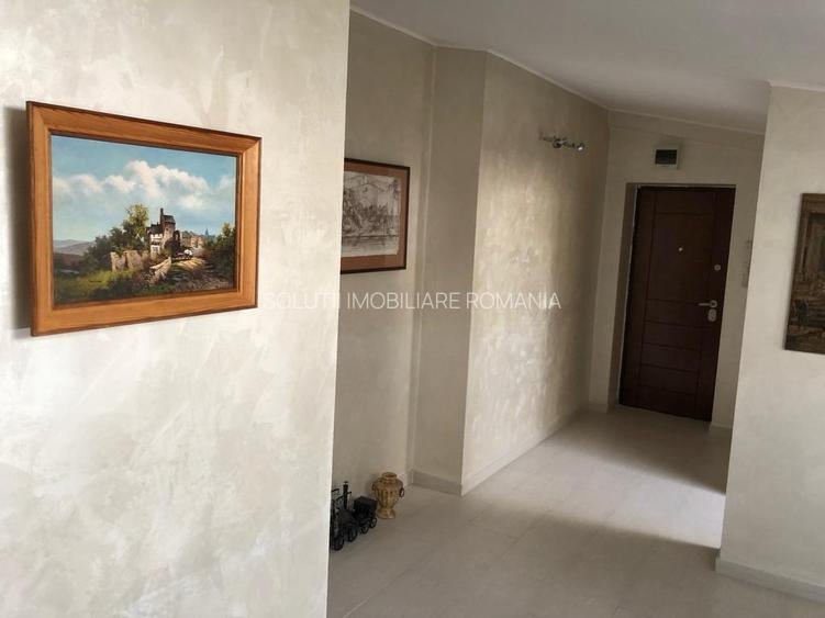 Apartament/Birou 3 camere, Tg. Cucu - Centru, Bloc Italo-Romena - 3