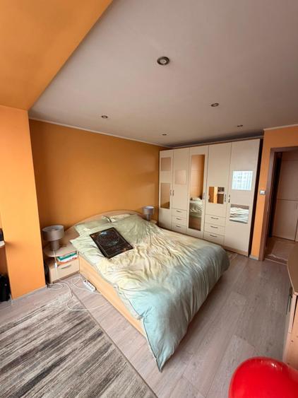 Ultracentral decomandat, 61 mp, parcare proprie – gata de mutare