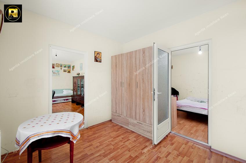 Vanzare casa situata in Galati, langa Sp. Militar, 4 camere, cu teren 280 mp