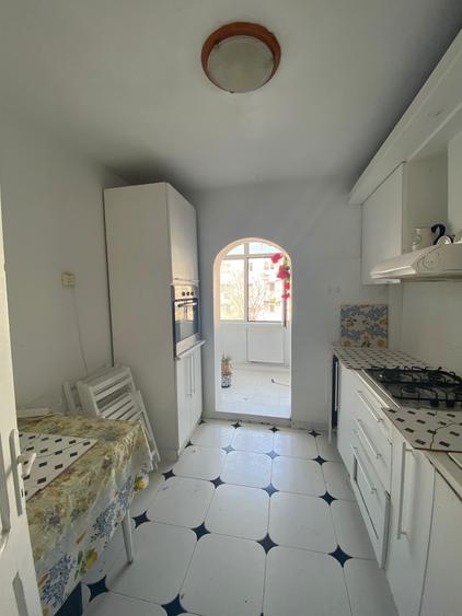 Apartament 3 camere, etajul 3/4, zona Tudor Vladimirescu