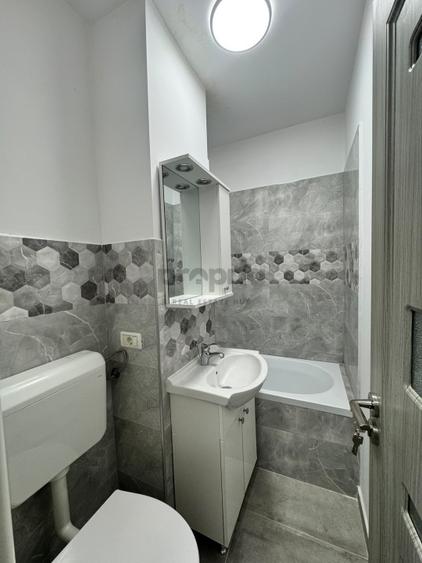 Garsonieră de închiriat – Str. Alexandru cel Bun | Disponibilă imediat