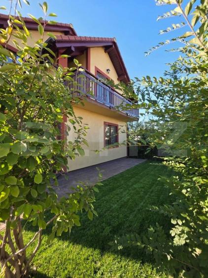 Casă pentru familie | 4 camere | 721 mp teren | complet mobilată | Săcălaz
