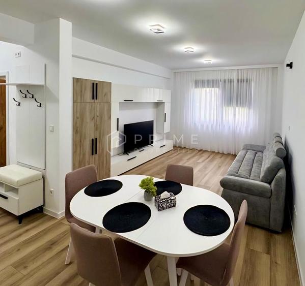 2 camere mobilat si utilat, parcare – Corunca, lângă Shopping City