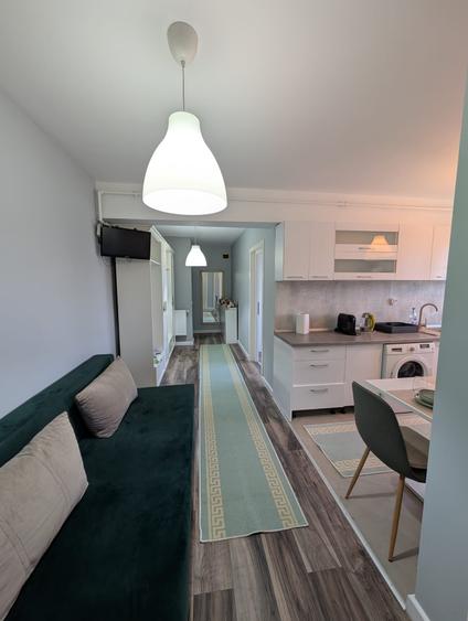 Apartament 3 camere,mobilat si utilat zona Eroilor