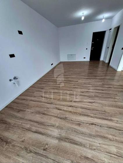 Apartament 2 camere în zona FABRICII