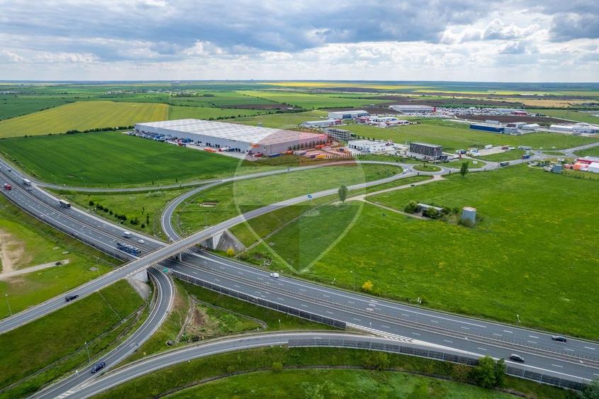 TEREN INTRAVILAN de 11 134 mp oportunitate excelentă pentru investitie