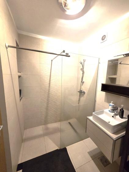 Apartament 3 camere, etaj 1, parcare, terasa, SEMICENTRAL - DECEBAL