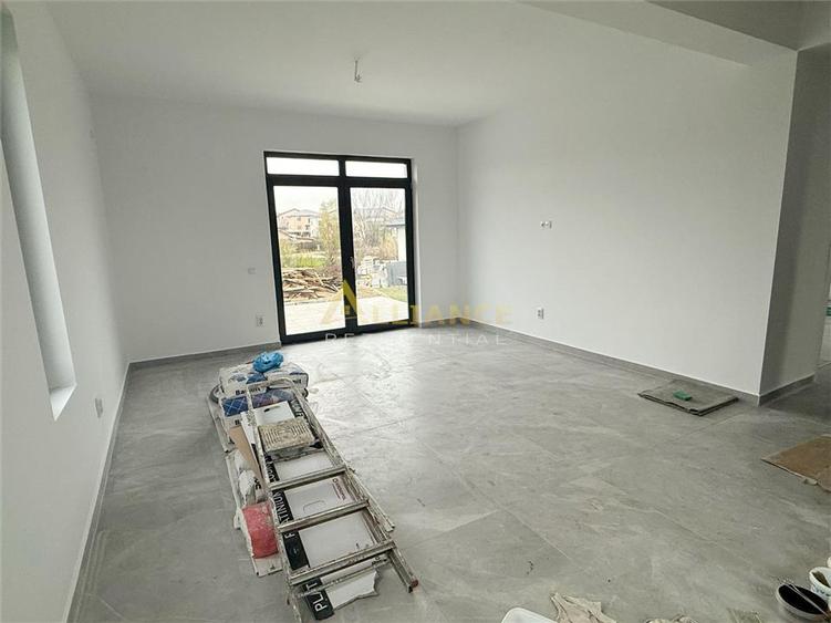 Casa moderna / 3 Camere / 2 Bai / Teren 378 mp