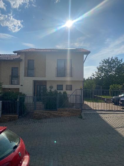 Persoana fizica - Casă Dâmbul Rotund – 112 mp, teren 362 mp,Fotovoltaice 5 kW