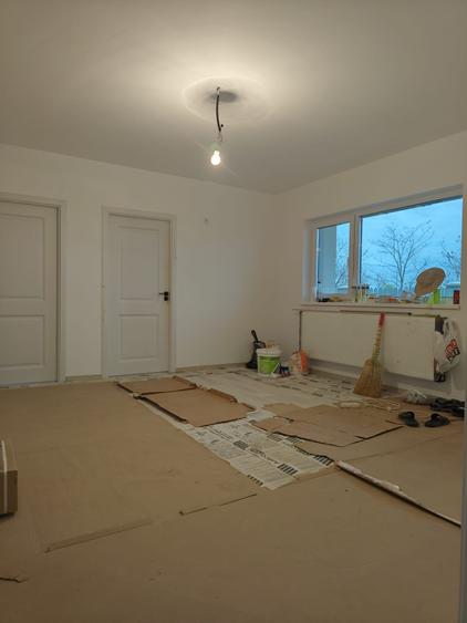 FARA COMISION casa cu 4 camere 2 bai PARTER + Pod Mansardabil cu placa la cheie