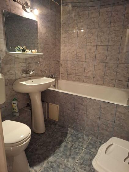 Apartament 3 camere de închiriat – 1 Decembrie 1918, zona Piața Miniș