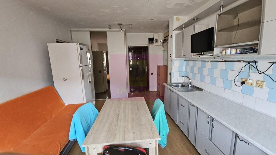 Vanzare apartament 2 camere -Vitan Olimpia