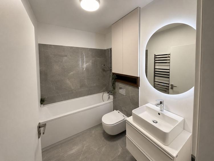Apartament 4 camere, mobilat, 2 parcari, 84 mp utili, str Oasului
