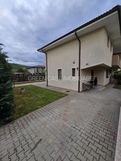 Duplex de vânzare | Curte generoasă | Stradă privată | zona Terra - 4