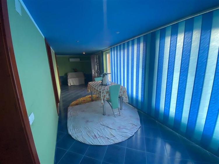 Iaz, Casa la Curete, 9 Camere, Teren 2892 Mp
