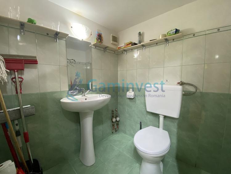 De inchiriat spatiu comercial stradal in zona ultracentrala, Oradea, Bihor