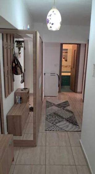 Apartament 3 Camere,Pantelimon,Mega Mall,bl.1992,et.2/8,DECOMANDAT,mobilat