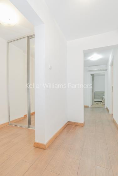 Apartament 3 camere de închiriat – Faleza Nord, Constanța - 2