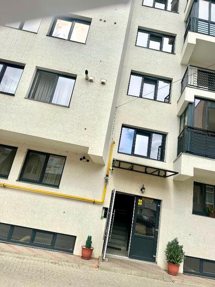 3 cam, complet mobilat și utilat, bloc nou, parcare interioară