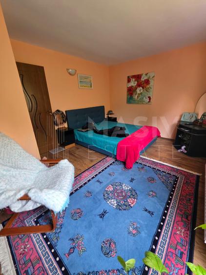 JUMĂTATE DE DUPLEX DE VÂNZARE , 140 MP UTILI-LA 2 MINUTE DE PÂRTIA SORICA AZUGA