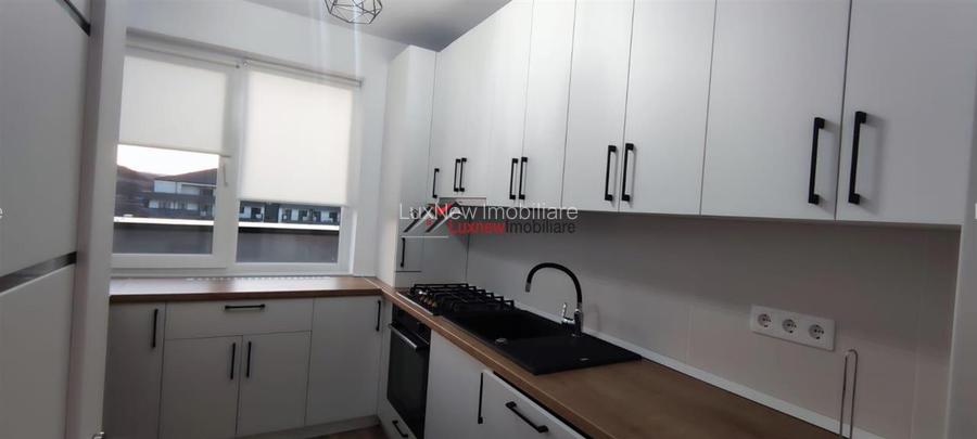 Apartament cu 2 camere la cheie cu terasa panoramica 13 mp, parcare cu CF. Zona - 4