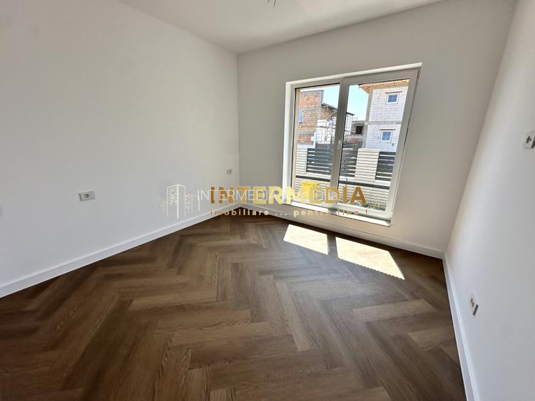 CASA NOUA I 120 MP UTILI I CETATE I FINISATA COMPLET I 4 CAMERE I 2 BAI I - 18