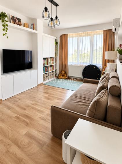 Proprietar vând apartament 4 camere, 84 mp, decomandat, zonă centrală Gh. Lazar - 2