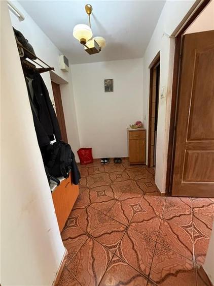 Garsoniera de vanzare, 44mp, etaj 2, zona Brailei