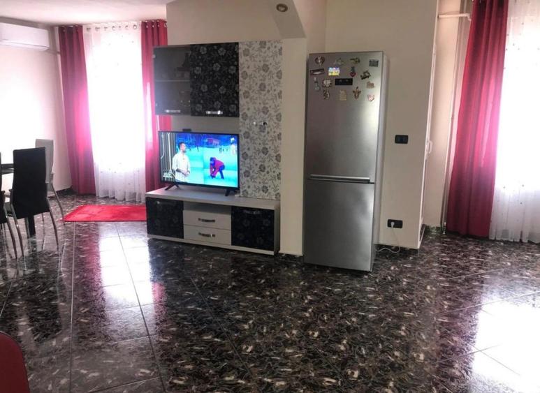 Apartament decomandat 3 camere, 71.86 mp, 2 bai, zona 1 Mai