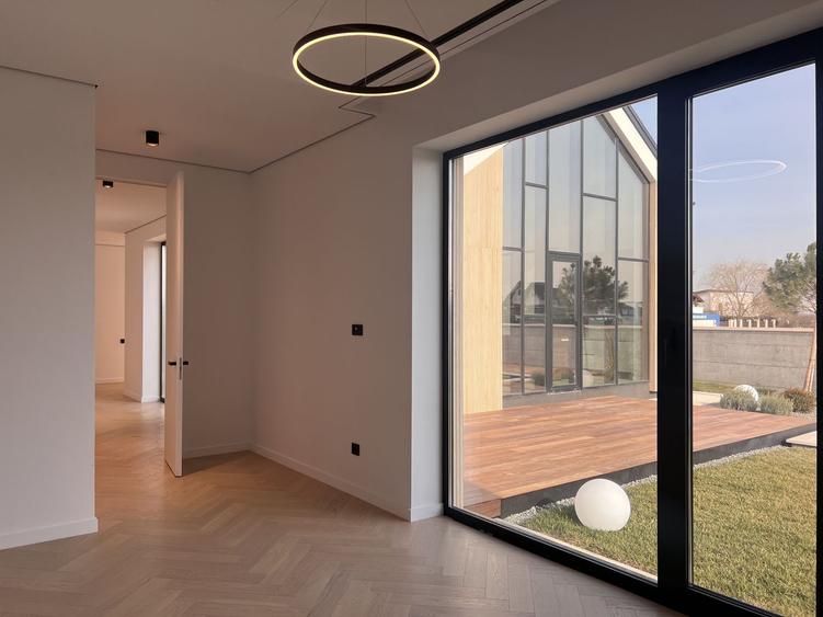 Vila de Lux Parter | Piscina | Arhitectura Deosebita | Finalizat