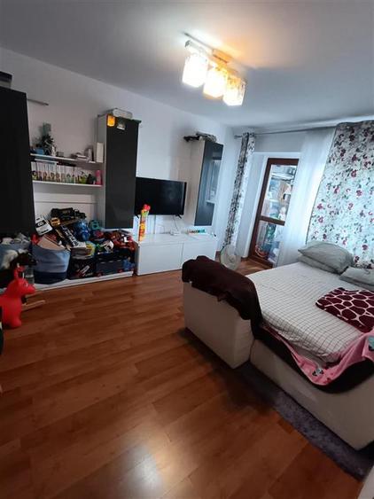Ap 2 Camere, decomnadat, zona Obor 57 mp, Mobilat siUtilat