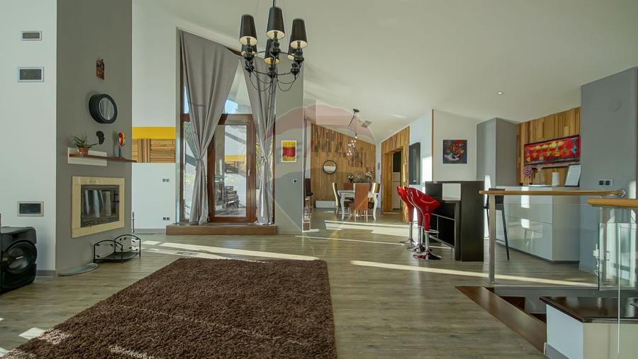EXCLUSIVITATE ÎN POIANA BRAȘOV – PENTHOUSE IMPRESIONANT DE 268 MP