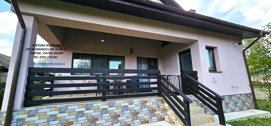 Proprietate Piatra Neamt- Vila cocheta S+P+M, cu garaj, beci si 760 mp teren