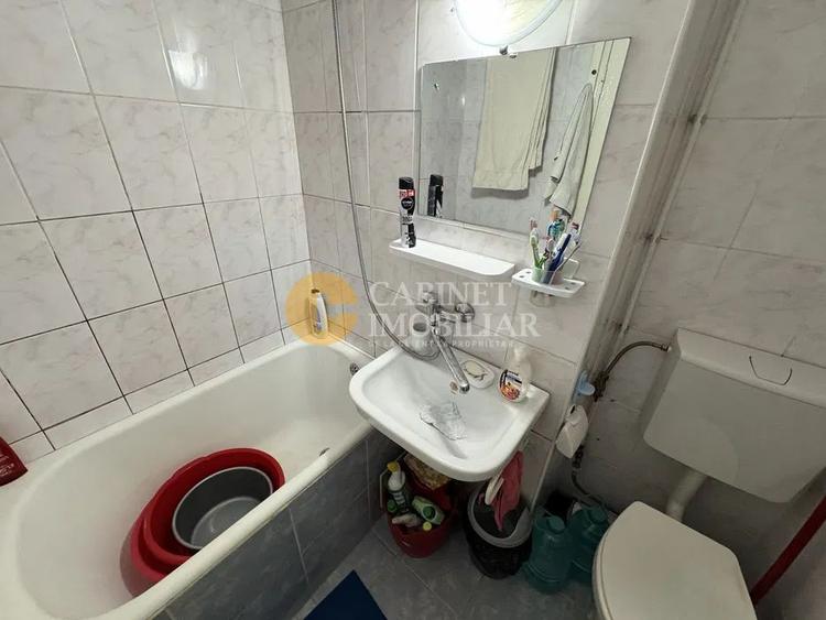 2 camere, Tatarasi - posta, etaj 2, fara risc, liber!