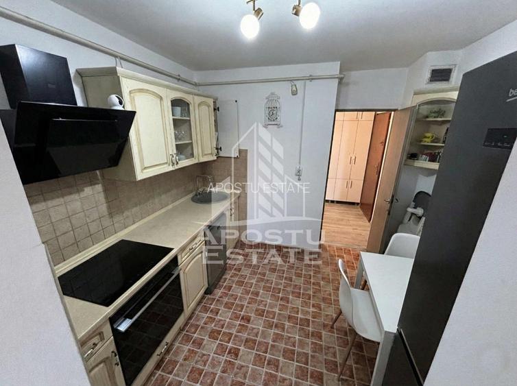 Apartament 3 camere,2 bai, decomandat, renovat, zona Girocului - 6