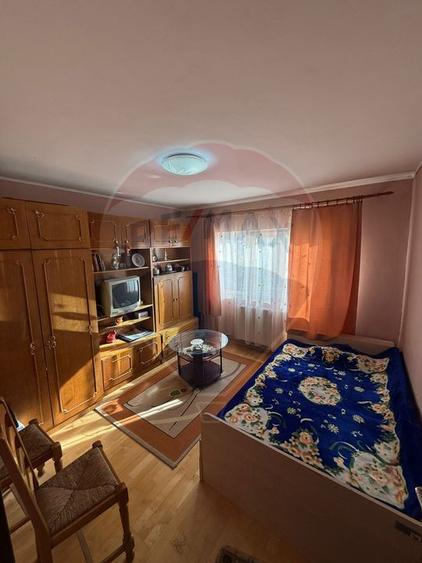DE INCHIRIAT Apartament 2 camere cu garaj zona Europa