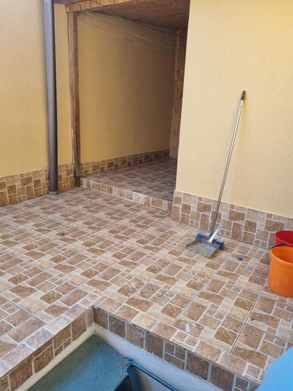 Casa la 5 minute de mare!