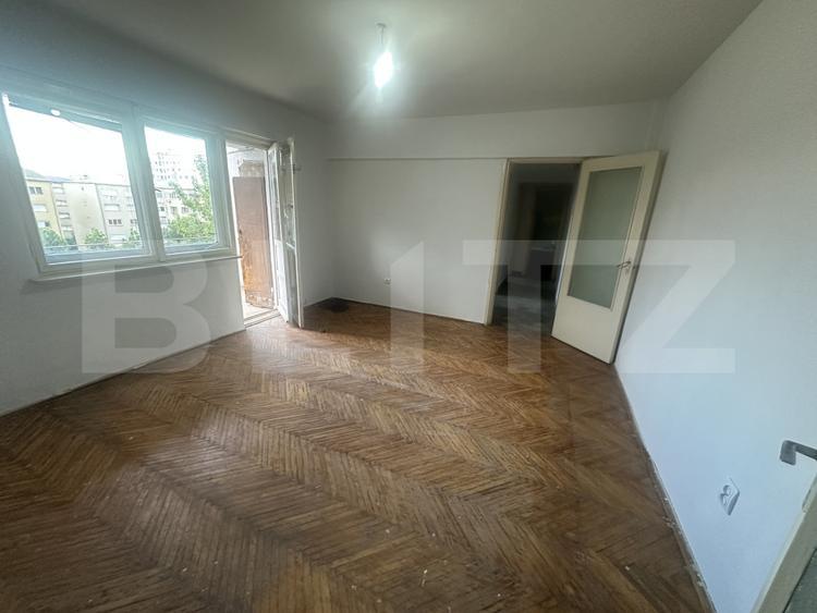 Apartament 4 camere, 79 mp utili, zona Micro 16