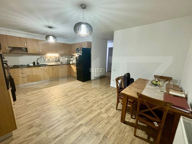 Apartament 3 camere, 64mp, 2 garaje, 2 bai, intermediar,zona Terra - 4