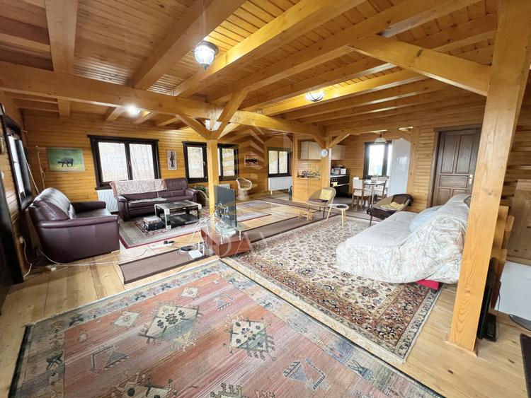 Casa rustică deosebită | Confort si liniste