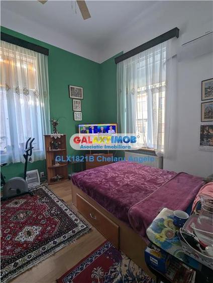 Armeneasca etaj vila 5 camere ,suprafata 200 mp, loc parcare