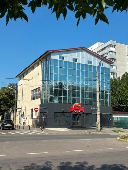 Spațiu comercial 260 mp, intrare separată, ideal clinică medicală - 11