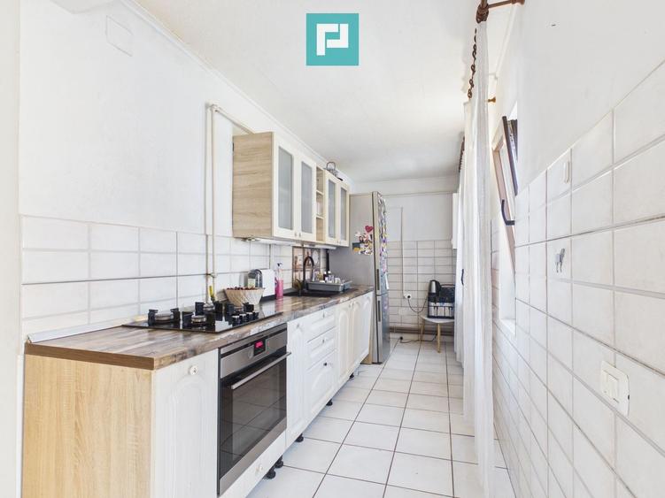 Casă 4 camere, 2 bucătării, 2 băi – zona UTA Arad